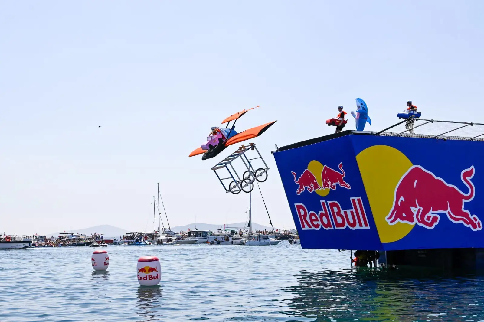 Red Bull Uçuş Günü İstanbul’da “Uçuş Serbest” Dedi 